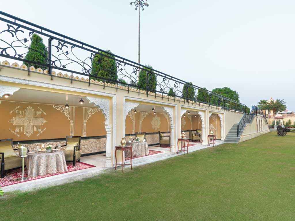 dinings image